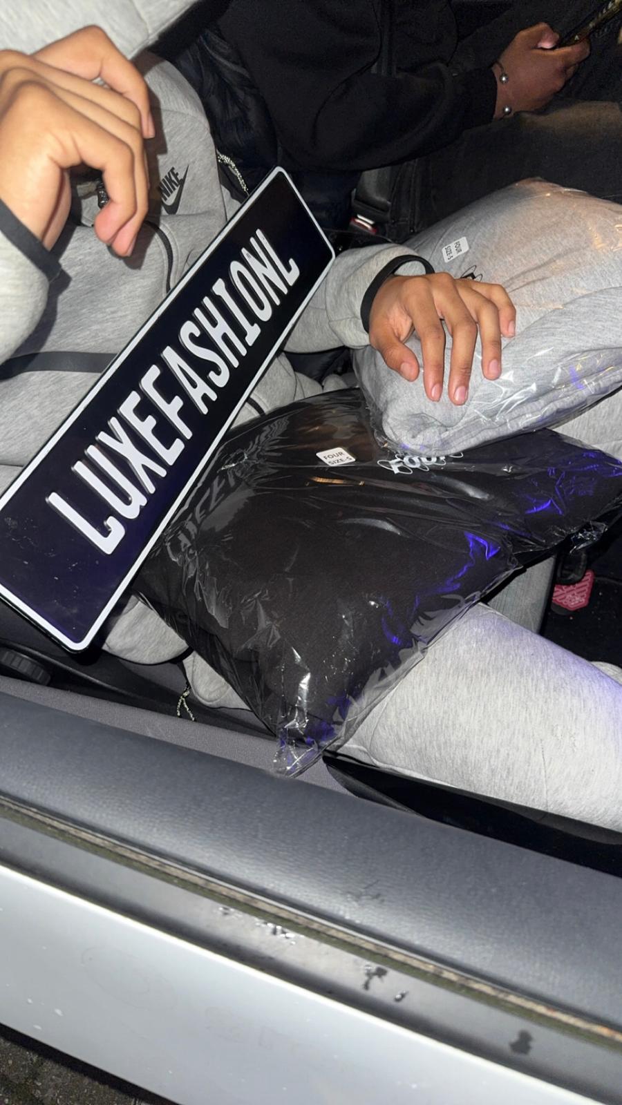LuxeFashionNL klant — Rayan E.